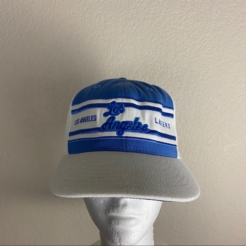 Vintage Los Angeles Lakers NBA Hat Size 7 1/4